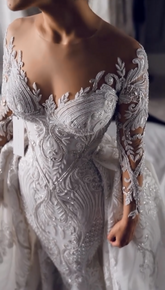 Luxury Long White Mermaid Lace Long Sleeves Wedding Dress With Detachable Train